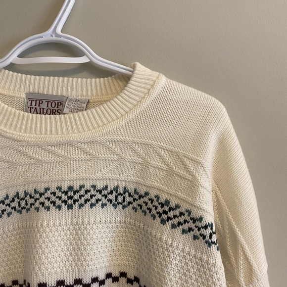 SOLD 🚫Funky Sweater 😍 - Picture 2 of 4